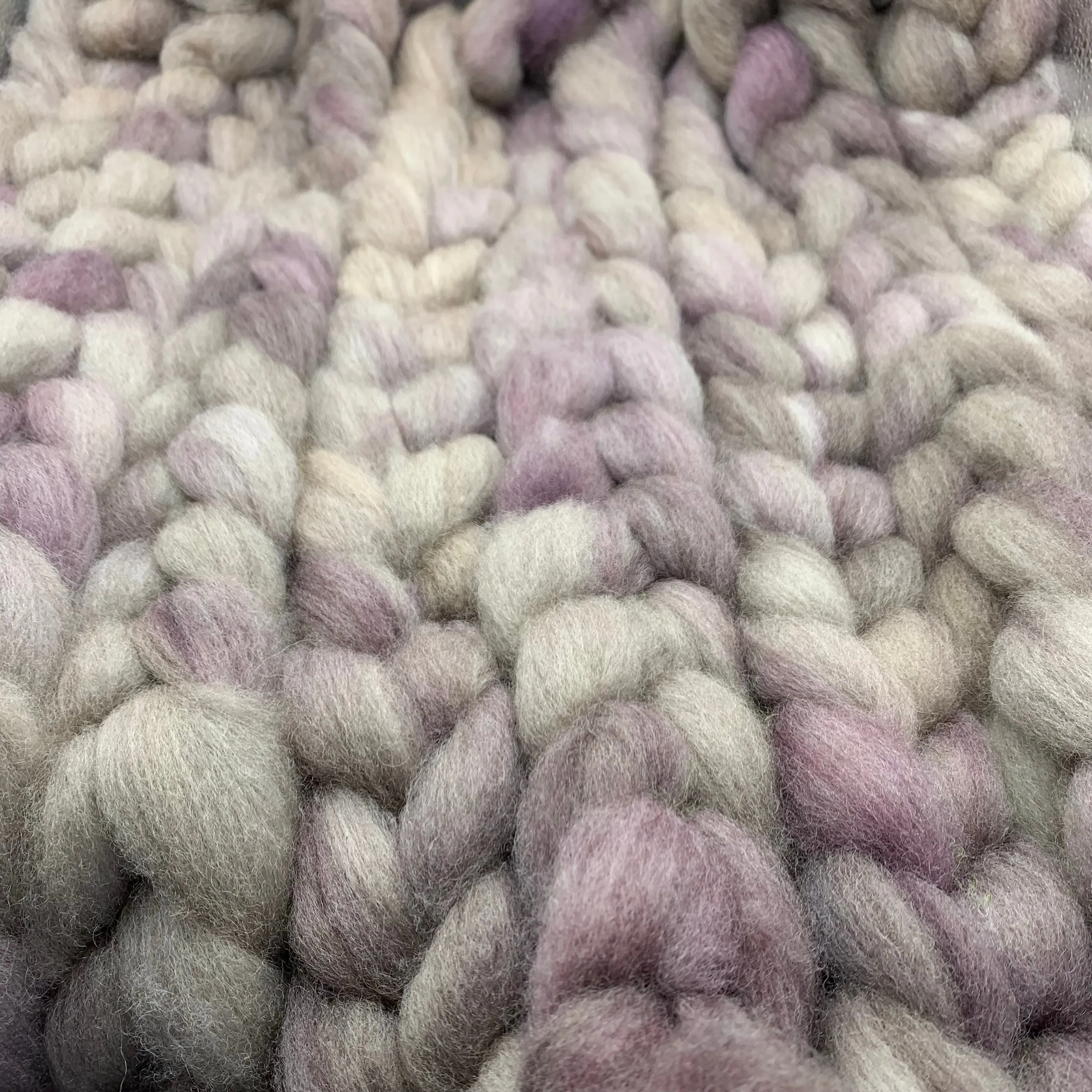 PNWWW Crossbred Blend Wool Roving 4oz: Ophelia